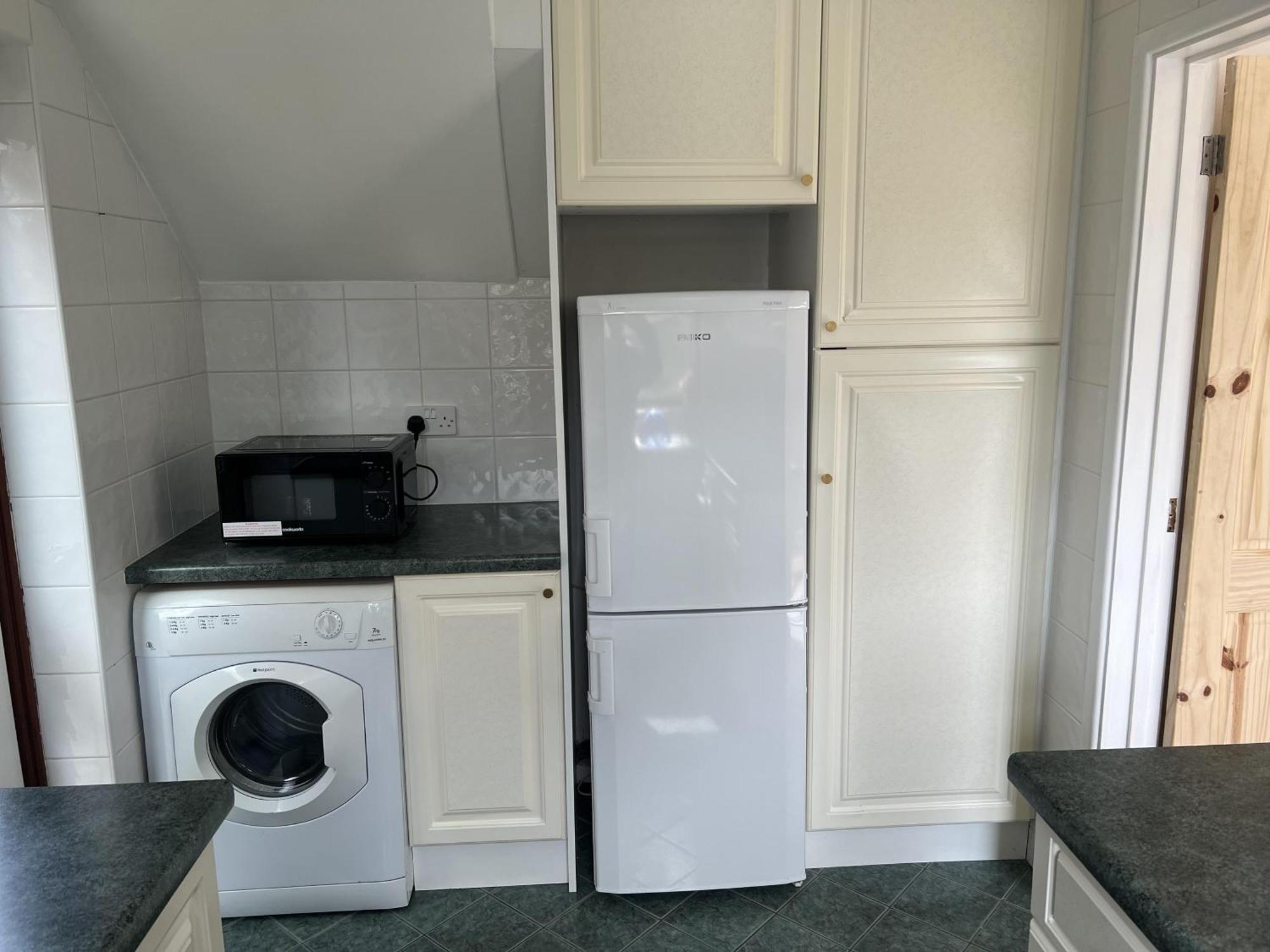 Charming 3-Bed House In Leighton Buzzard Villa Ngoại thất bức ảnh