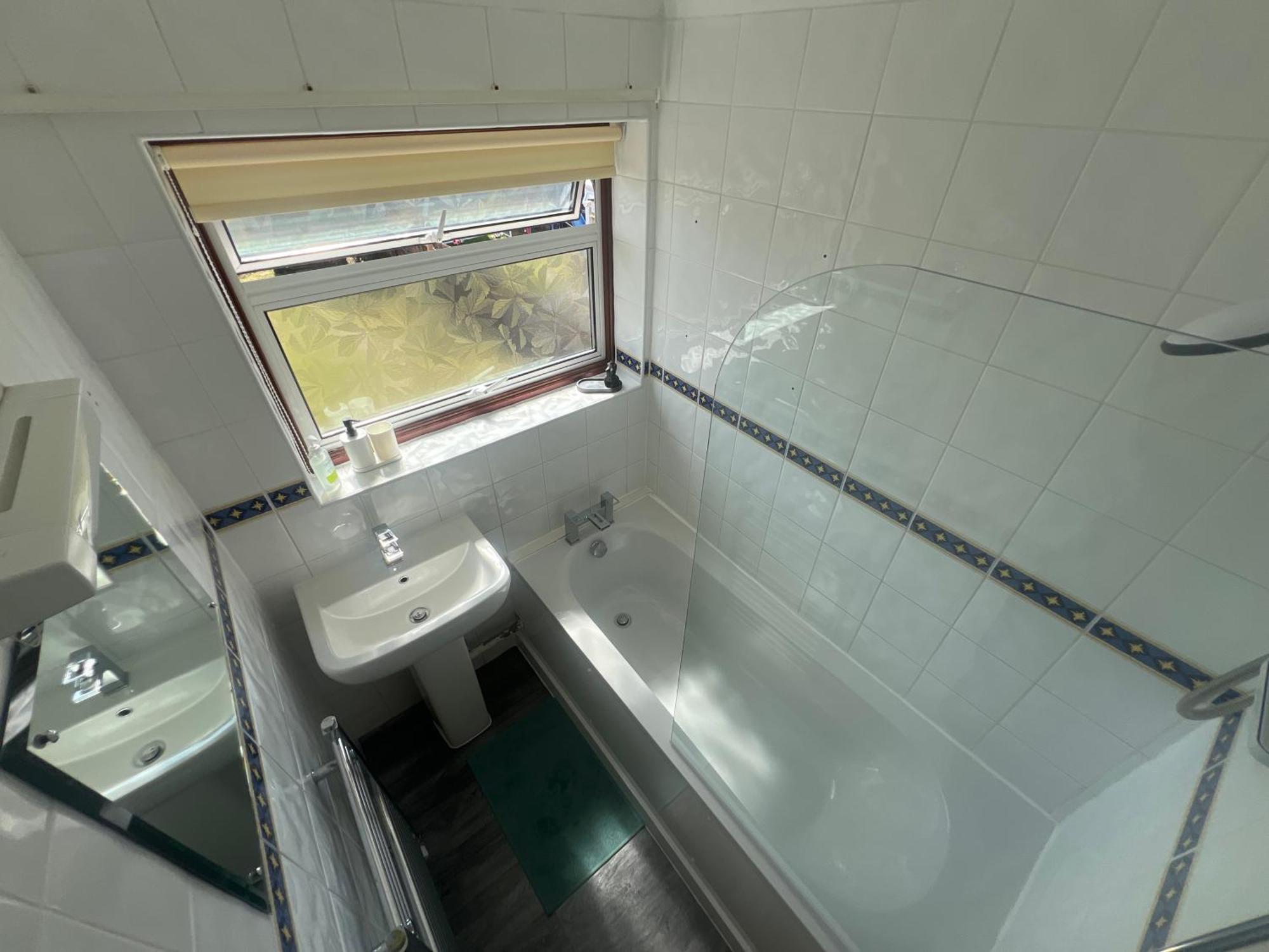 Charming 3-Bed House In Leighton Buzzard Villa Ngoại thất bức ảnh
